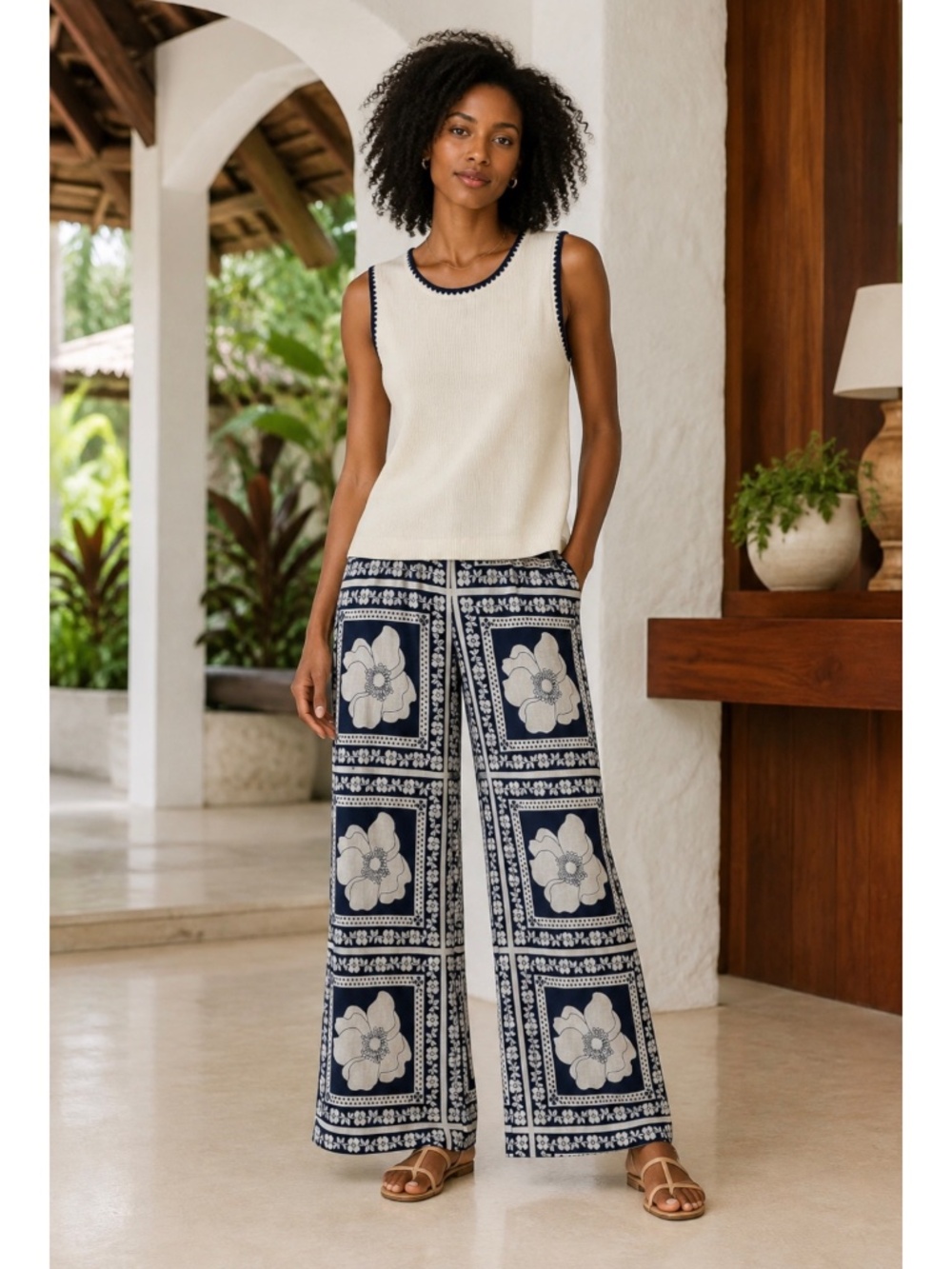Draper James  RSVP Blue/White Pants & Top Set M/L